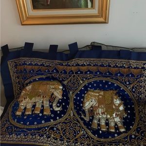 Wall hand made accessories